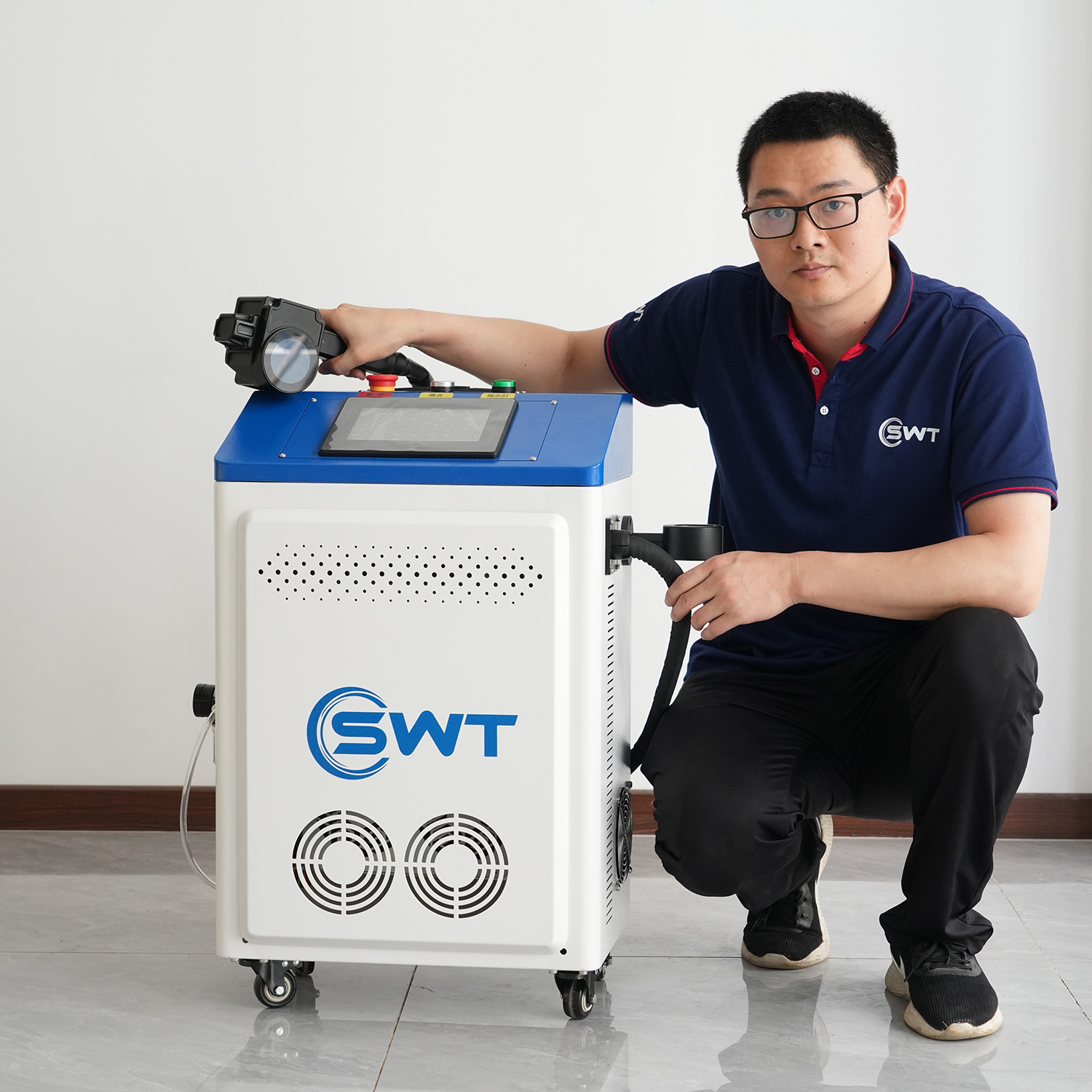 Industrial Laser Cleaning - Лазерная установка для очистки 300 Вт