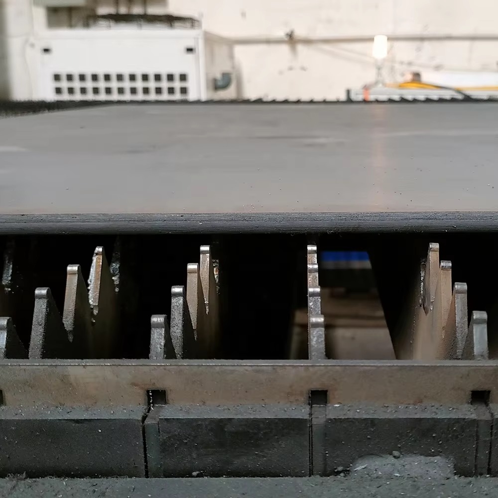 Промышленный волоконный лазерн – обзор и цена Industrial Laser Cutter For Metal
